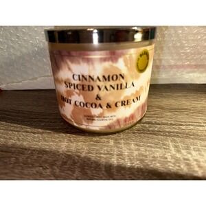 bath and body works Cinnamon spiced vanilla and hot cocoa and cream candle